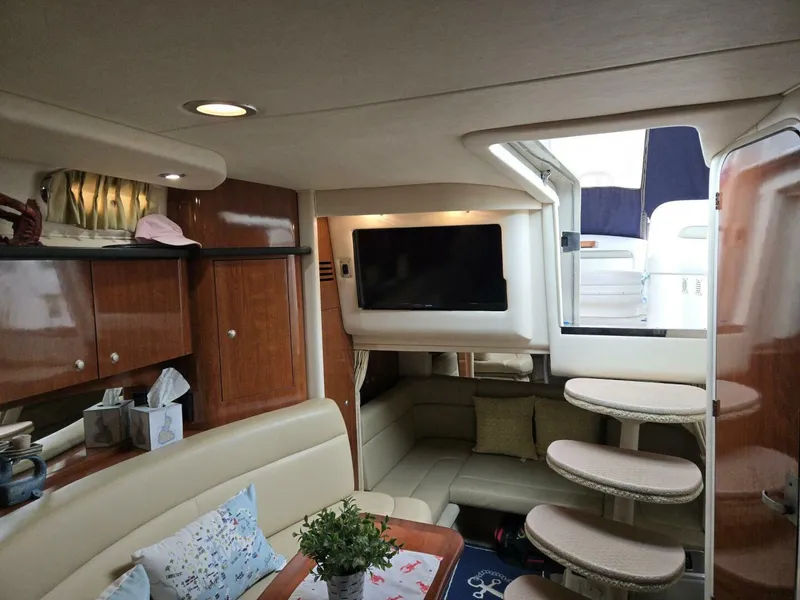 Slide: The Image of Sea Ray 320 Sundancer 2006 - 3