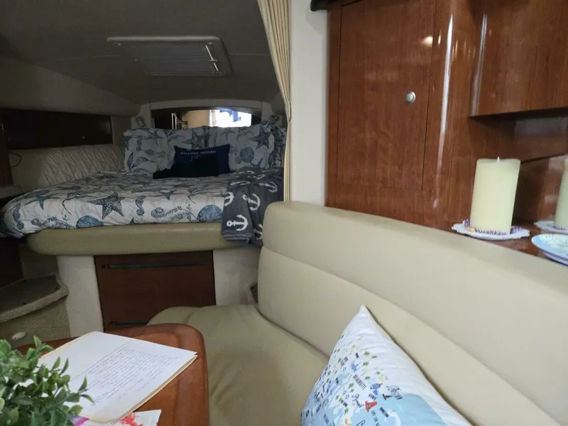 Slide: The Image of Sea Ray 320 Sundancer 2006 - 30