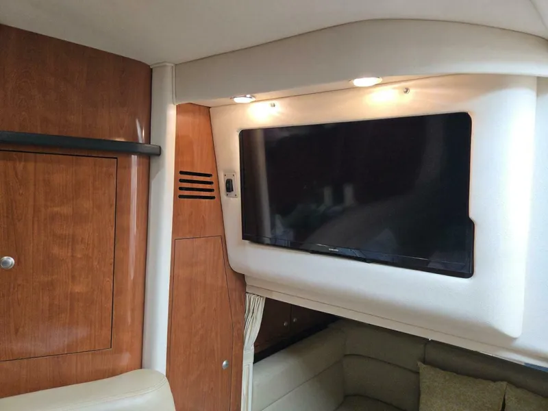 Slide: The Image of Sea Ray 320 Sundancer 2006 - 9