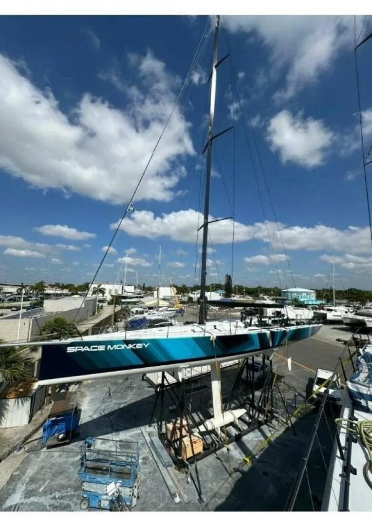 Slide: The Image of New England Boatworks 2008 - 2