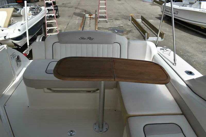 Slide: The Image of Sea Ray 310 Sundancer 2011 - 13