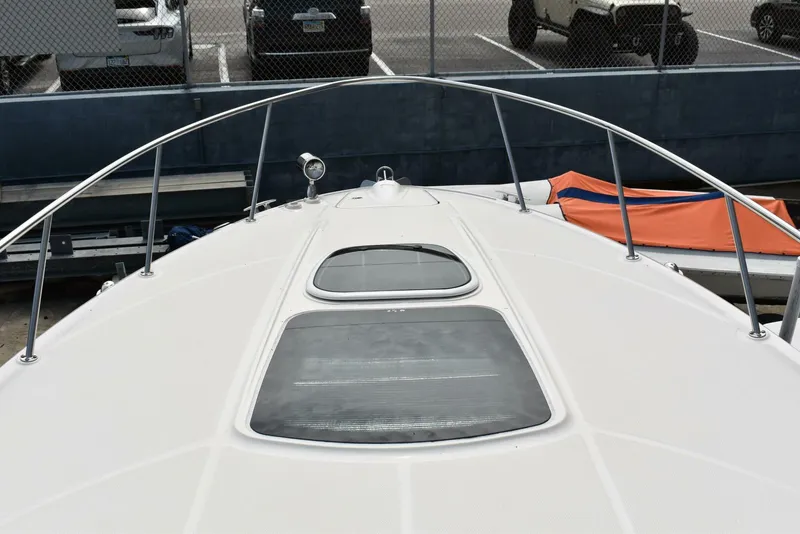 Slide: The Image of Sea Ray 310 Sundancer 2011 - 26
