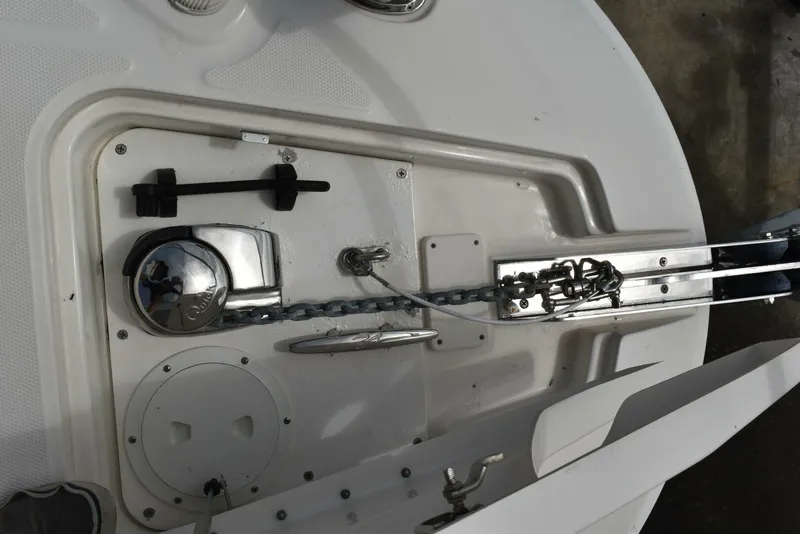 Slide: The Image of Sea Ray 310 Sundancer 2011 - 28
