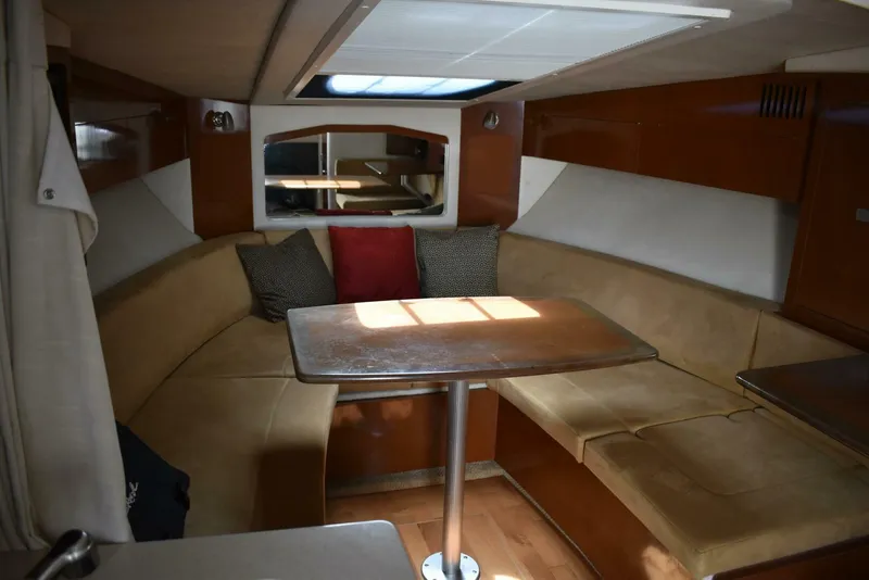 Slide: The Image of Sea Ray 310 Sundancer 2011 - 36
