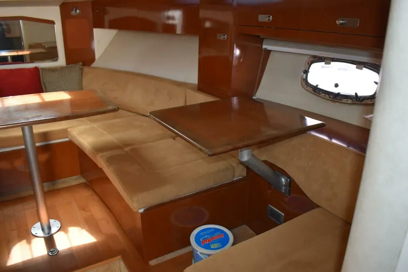 Slide: The Image of Sea Ray 310 Sundancer 2011 - 37