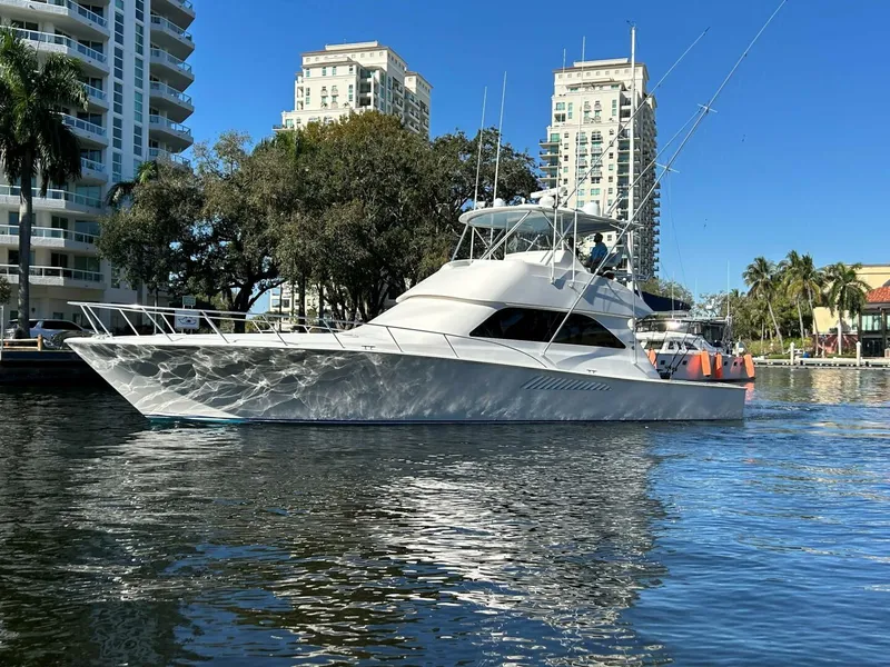 The Image of Viking 52 Convertible 2006 - 0