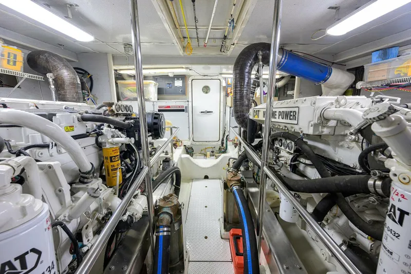 Slide: The Image of Ocean Alexander 602 MKI 2001 - 46