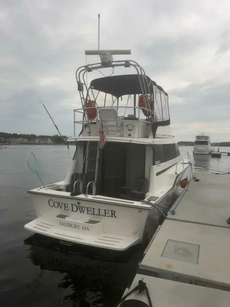 Slide: The Image of Luhrs 3400 Motor Yacht 1990 - 2