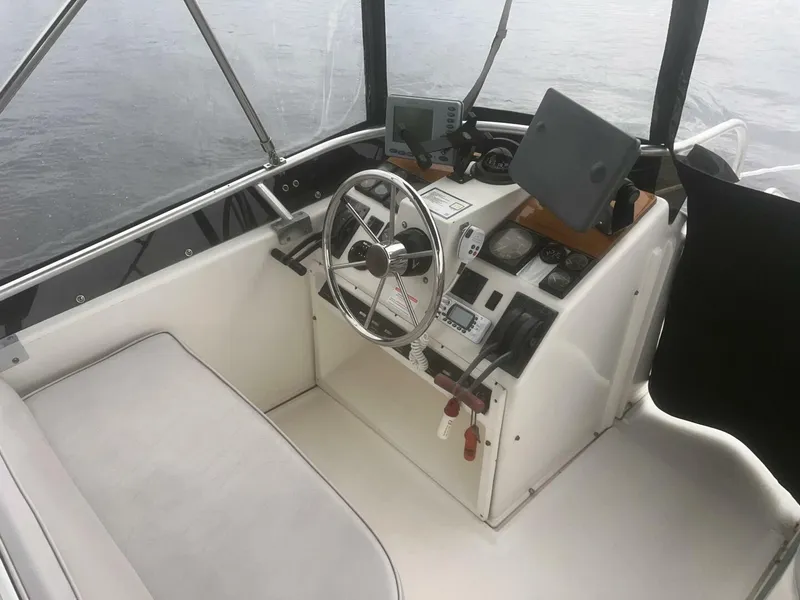Slide: The Image of Luhrs 3400 Motor Yacht 1990 - 6