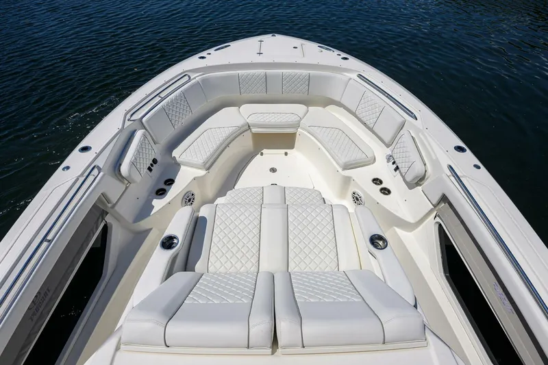 Slide: The Image of Pursuit S 378 Sport 2021 - 13
