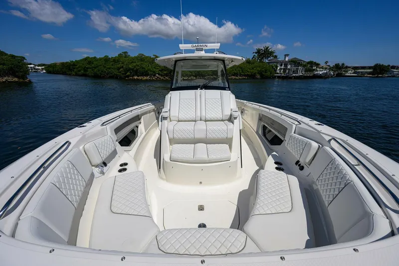Slide: The Image of Pursuit S 378 Sport 2021 - 16