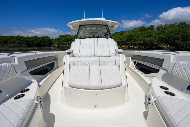 Slide: The Image of Pursuit S 378 Sport 2021 - 19