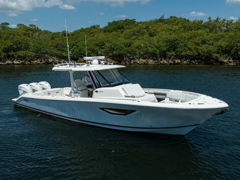 Slide: The Image of Pursuit S 378 Sport 2021 - 29