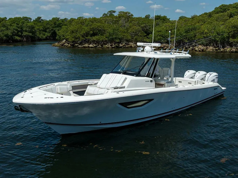 Slide: The Image of Pursuit S 378 Sport 2021 - 30