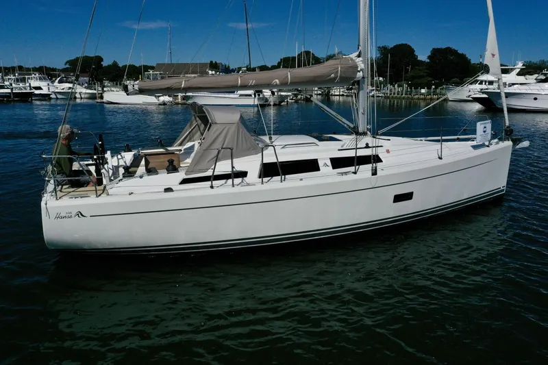 Slide: The Image of Hanse 348 2018 - 2