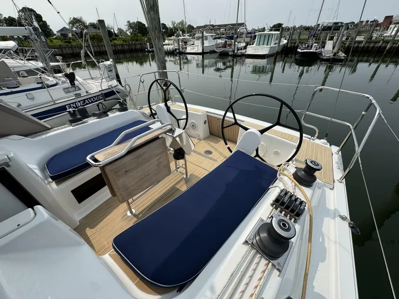 Slide: The Image of Hanse 348 2018 - 24