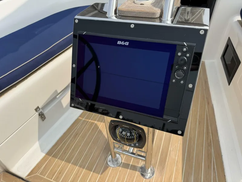 Slide: The Image of Hanse 348 2018 - 30