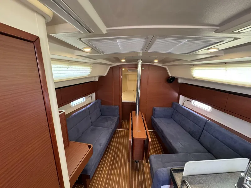 Slide: The Image of Hanse 348 2018 - 54