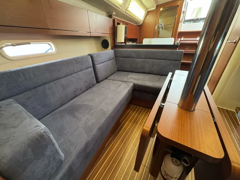 Slide: The Image of Hanse 348 2018 - 56