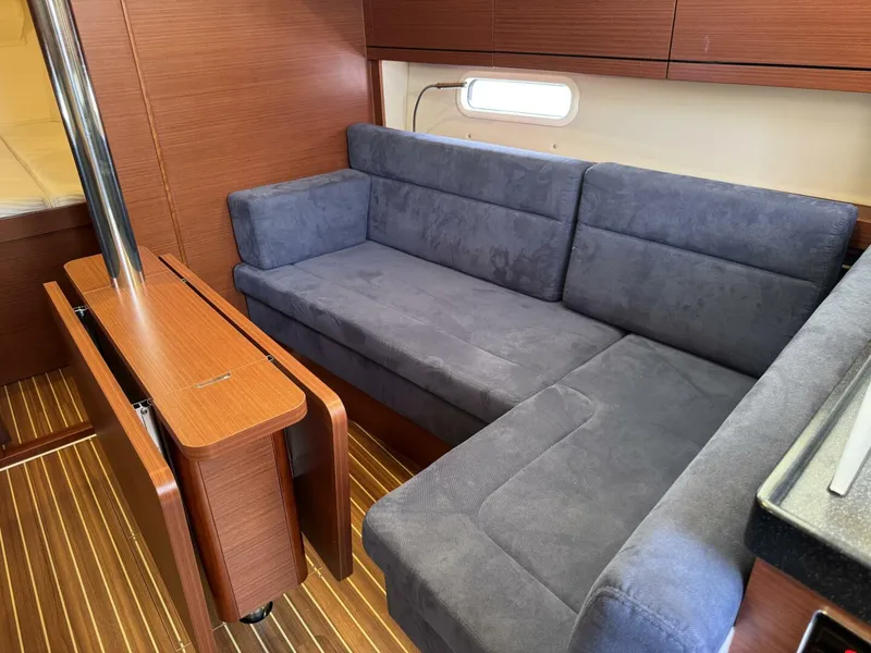 Slide: The Image of Hanse 348 2018 - 59