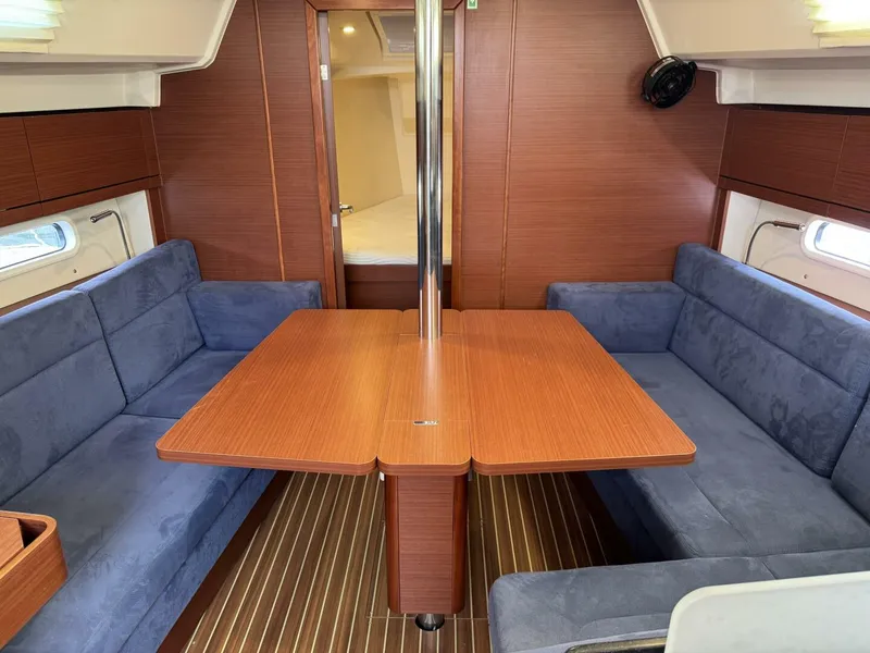 Slide: The Image of Hanse 348 2018 - 68