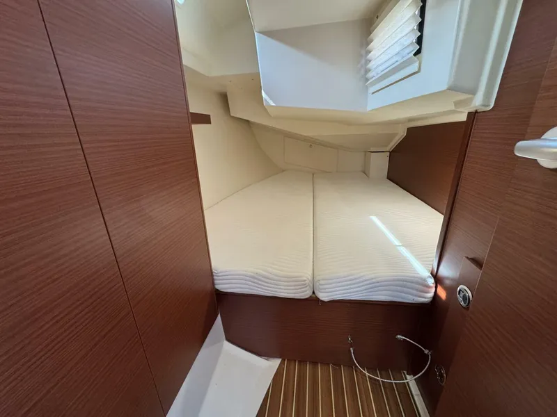 Slide: The Image of Hanse 348 2018 - 90
