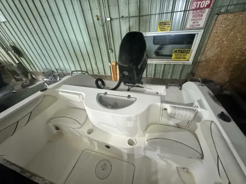 Slide: The Image of Carolina Sea Chaser 2400 Offshore 2012 - 10