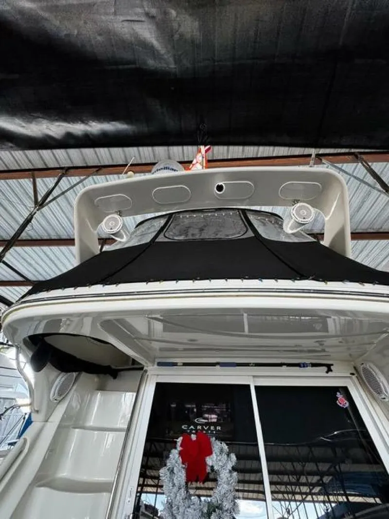 Slide: The Image of Carver Yachts 360 Sport Sedan 2004 - 11
