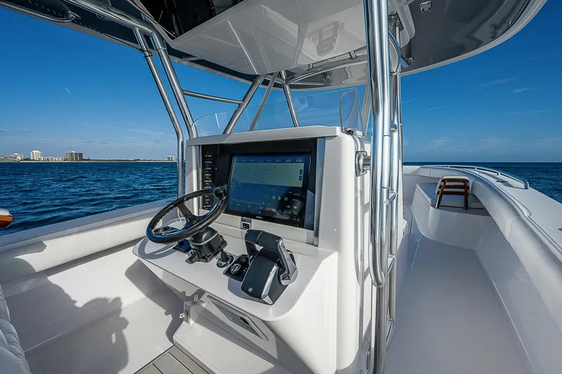 Slide: The Image of Bahama CC w/Quad V10s 2013 - 10