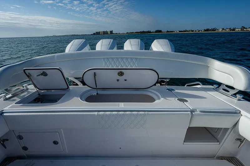 Slide: The Image of Bahama CC w/Quad V10s 2013 - 19