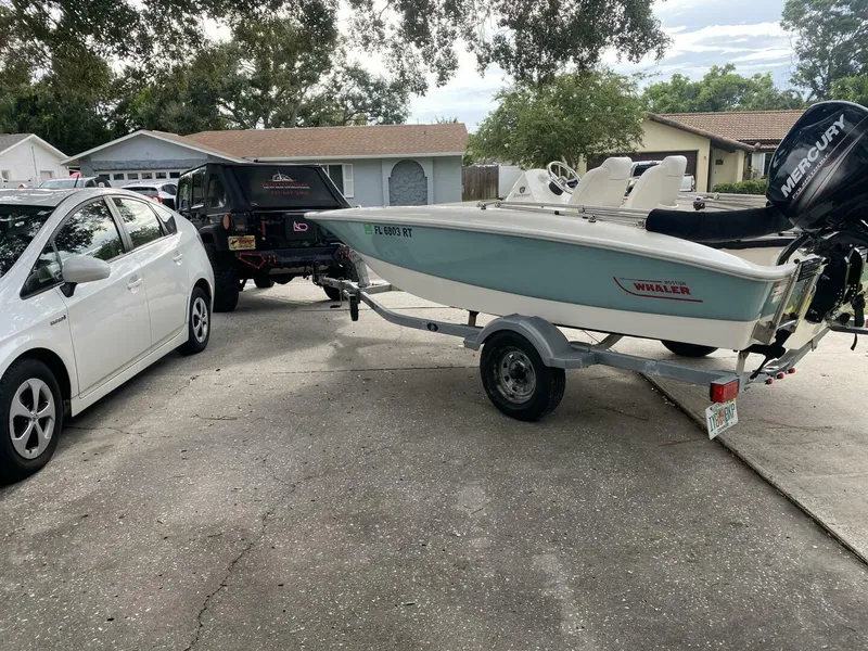 Slide: The Image of Boston Whaler 150 Super Sport 2018 - 12