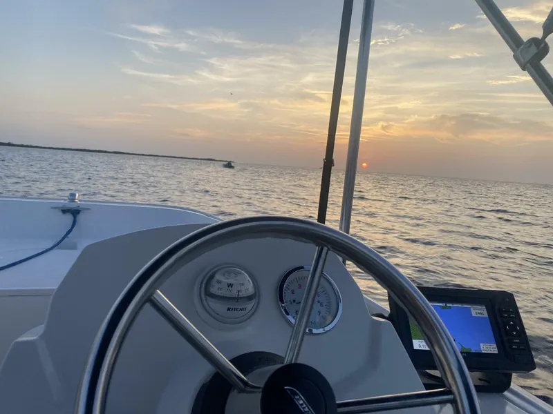 Slide: The Image of Boston Whaler 150 Super Sport 2018 - 22