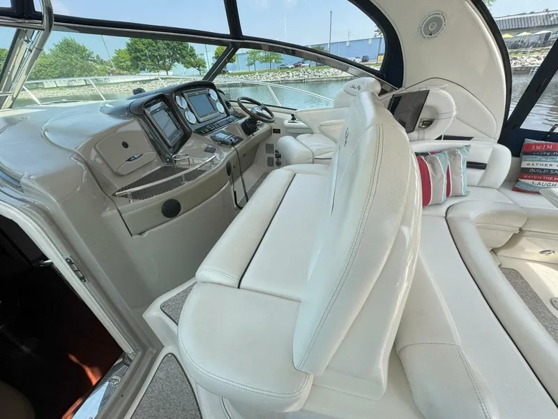 Slide: The Image of Sea Ray 440 Sundancer 2009 - 2