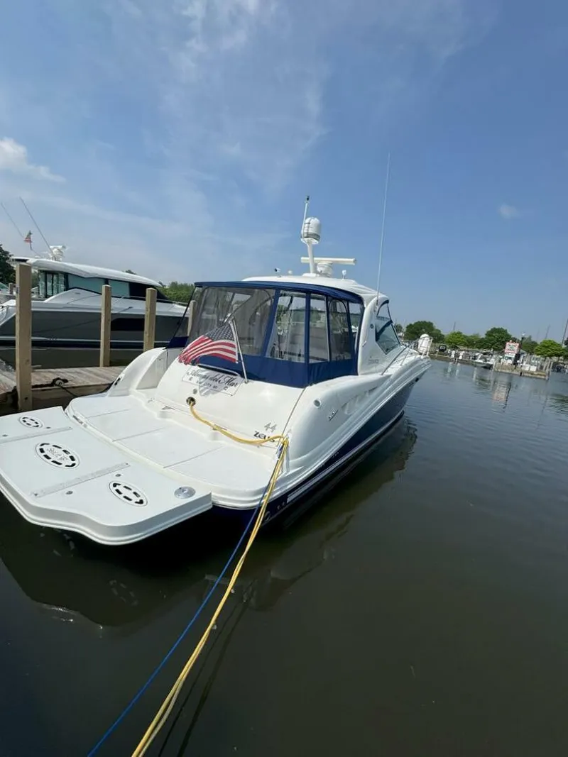 Slide: The Image of Sea Ray 440 Sundancer 2009 - 46