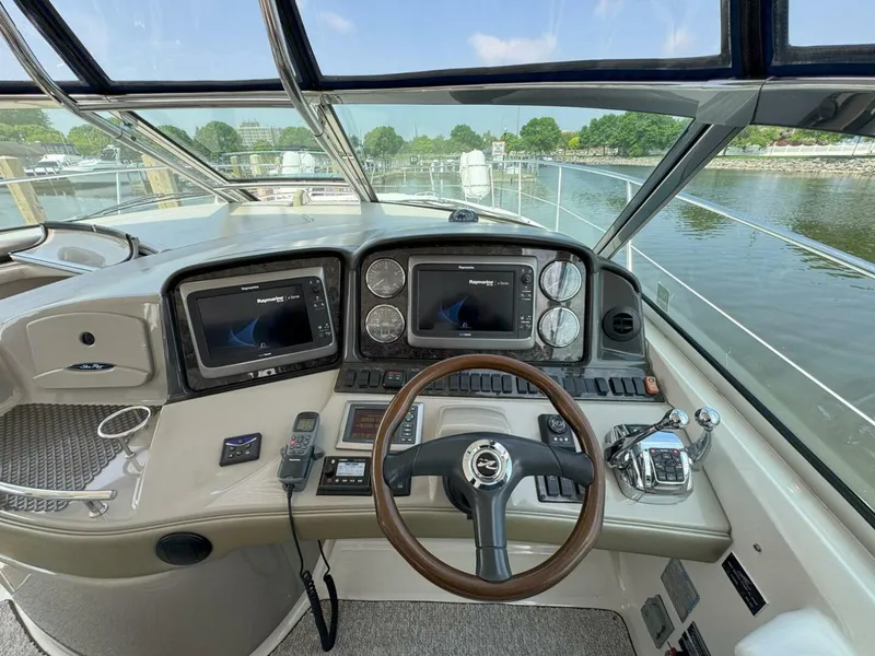 Slide: The Image of Sea Ray 440 Sundancer 2009 - 5