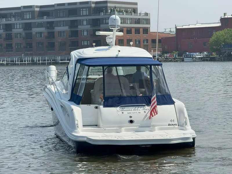 Slide: The Image of Sea Ray 440 Sundancer 2009 - 50