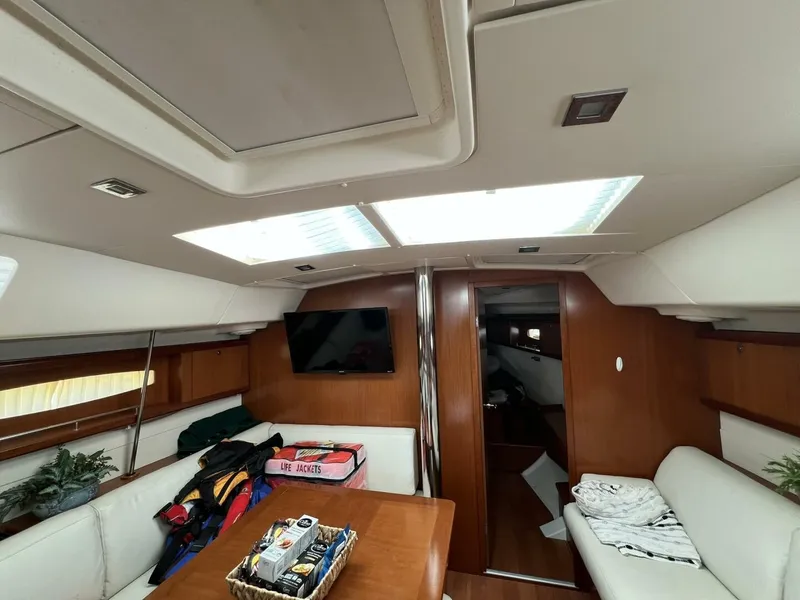 Slide: The Image of Beneteau Oceanis 2007 - 44