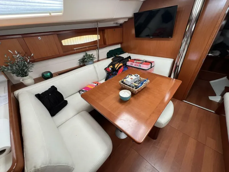 Slide: The Image of Beneteau Oceanis 2007 - 45
