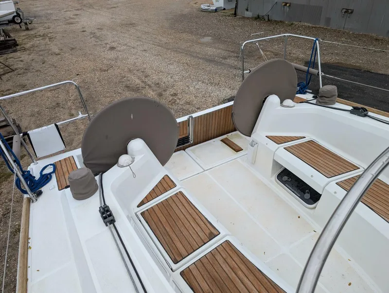 Slide: The Image of Jeanneau Sun Odyssey 349 2021 - 13