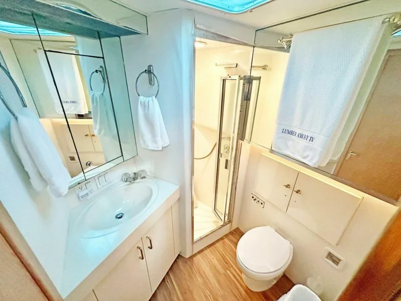 Slide: The Image of Hatteras Cockpit Motoryacht 1994 - 8