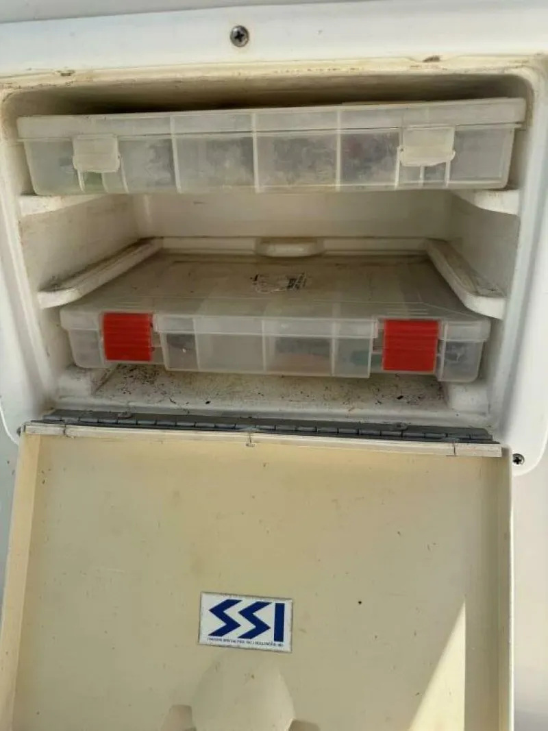 Slide: The Image of Pro-Line 231WA 1995 - 20