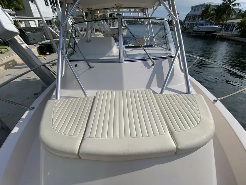 Slide: The Image of Grady-White Marlin 300 2005 - 20