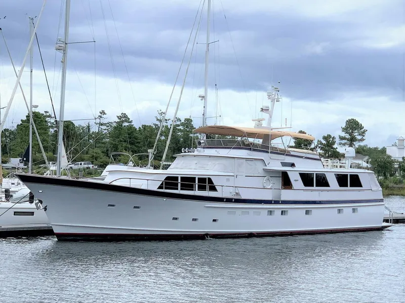 The Image of Burger Raised Pilothouse 1979 - 0