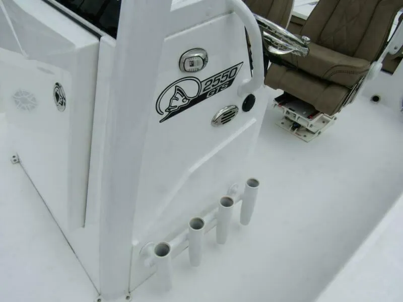 Slide: The Image of Blazer Bay 2550 GTS 2025 - 19