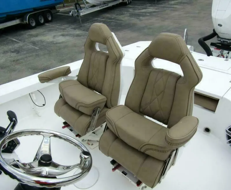 Slide: The Image of Blazer Bay 2550 GTS 2025 - 20