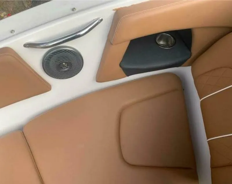 Slide: The Image of Glastron GT 245 2018 - 5
