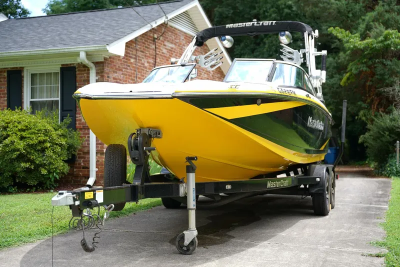 Slide: The Image of Mastercraft X25 2014 - 10