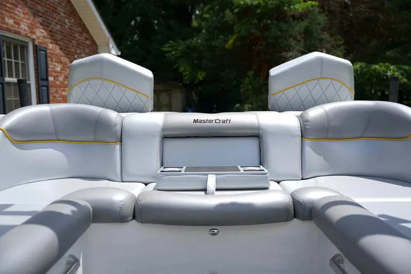 Slide: The Image of Mastercraft X25 2014 - 28