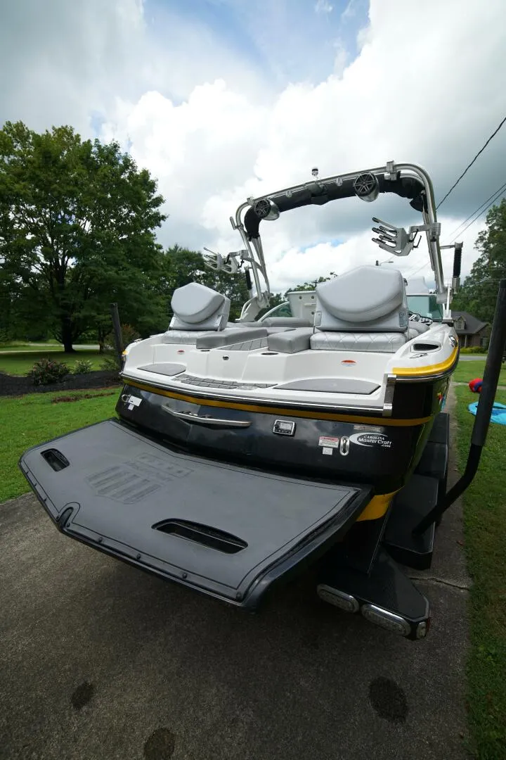 Slide: The Image of Mastercraft X25 2014 - 30