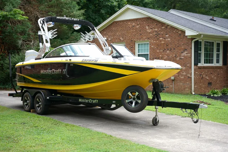 Slide: The Image of Mastercraft X25 2014 - 6